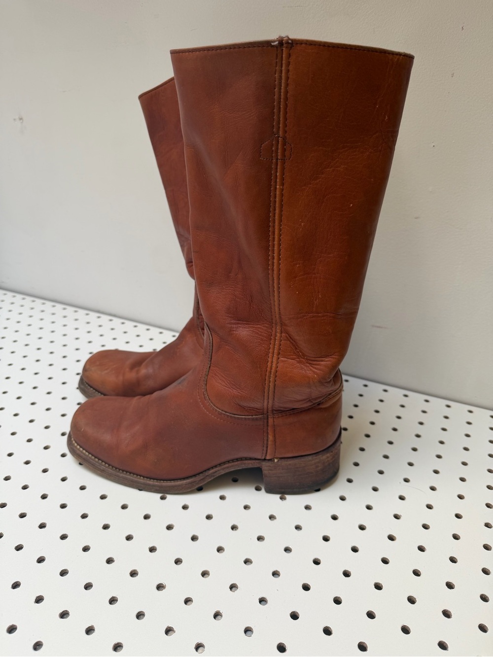 Frye Women's campus Boots - Chestnut - 9.5 made in USA